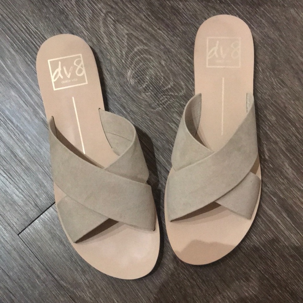 Dolce Vita dv8 Jaden taupe microsuede size 8